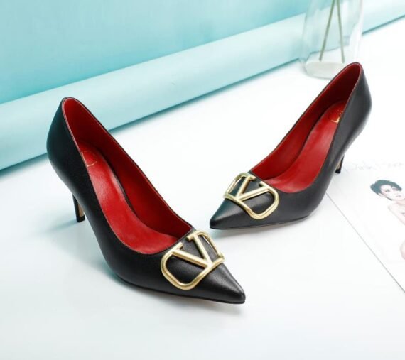 AVAILABLE#Shoes#90 - Image 1