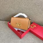 C2-VALENTINO Bags#33