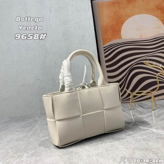 BOTTEGA Master#146 - Image 1