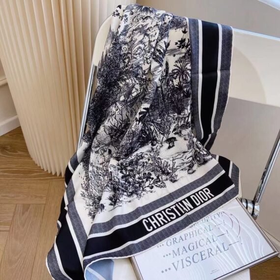 SCARF#296 - Image 1