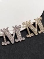 ACC MAXMARA BROOCH#204