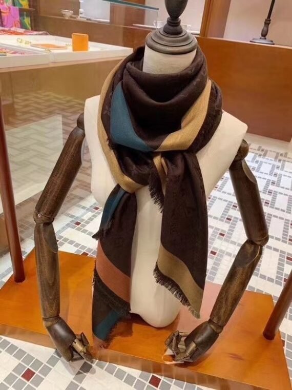SCARF#283 - Image 1