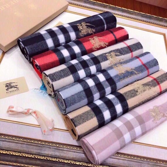 SCARF#331 - Image 1