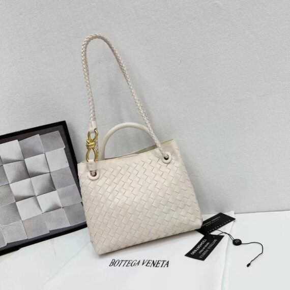 C2-BOTTEGA Bags#28 - Image 1