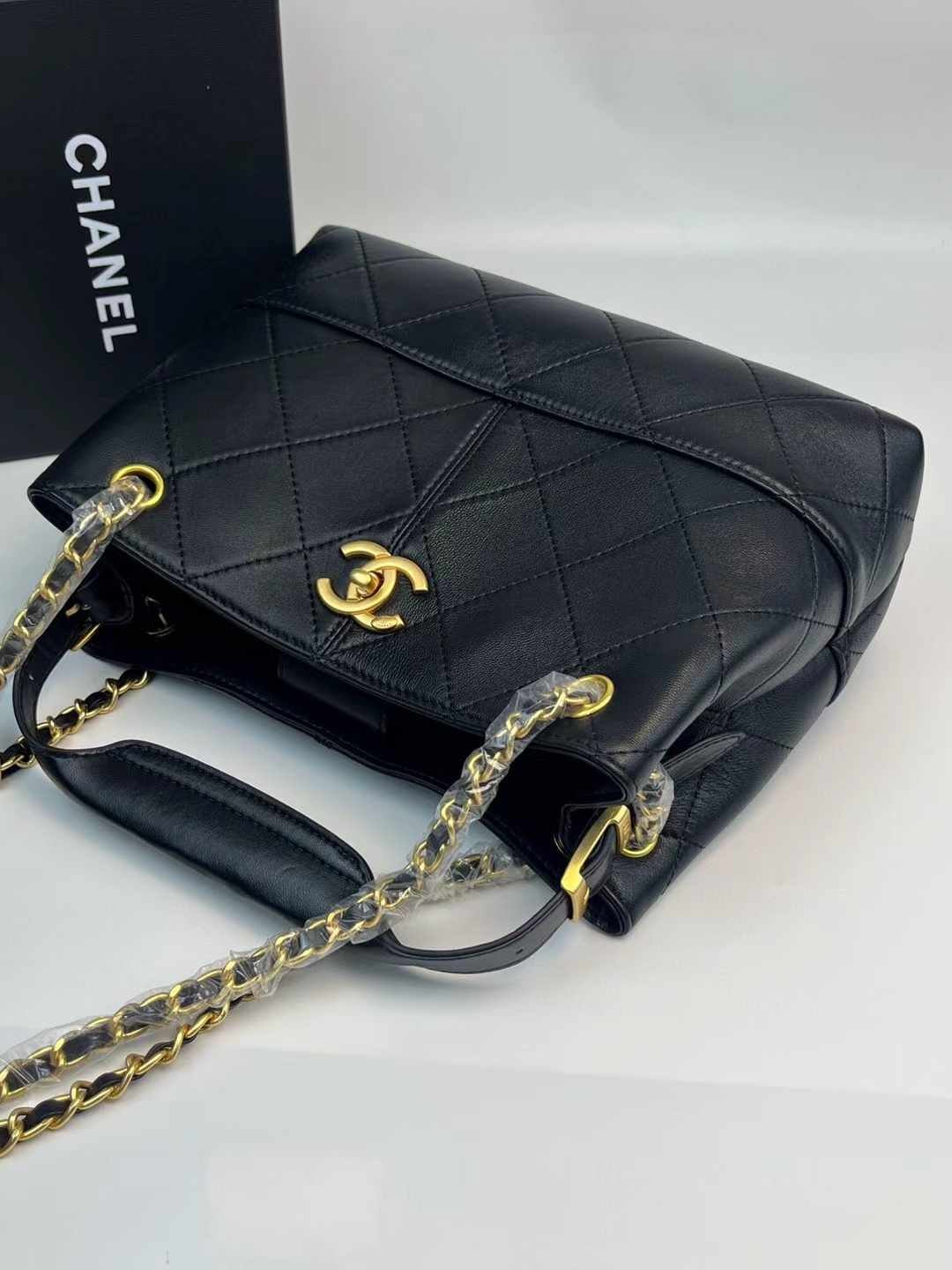 1-a-BAGS-COPY-2-chanel-WhatsApp-Image-2026-01-08-at-6.19.57-PM.jpeg C2-Chanel Bags#190 - Image 1